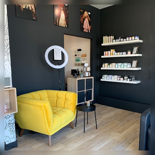 Commedesfilles le salon - Lancy