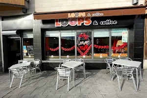 LOOPS AND COFFEE LEÓN image