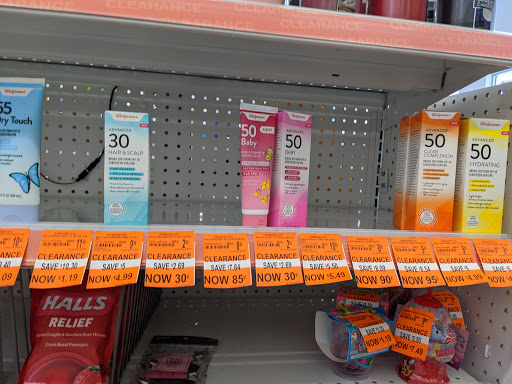 Drug Store «Walgreens», reviews and photos, 1905 W El Camino Real, Mountain View, CA 94040, USA