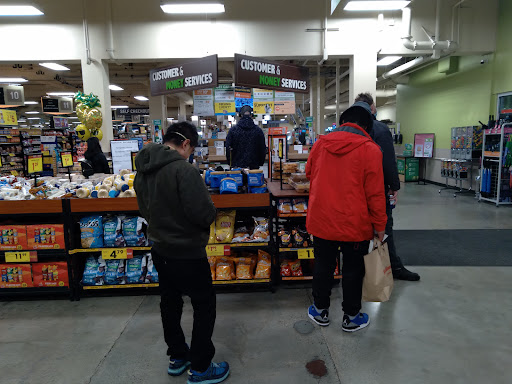 Grocery Store «Fred Meyer», reviews and photos, 18325 Aurora Ave N, Seattle, WA 98133, USA