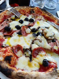 Pizza du Restaurant italien Il Boccaccio à Vaucresson - n°20