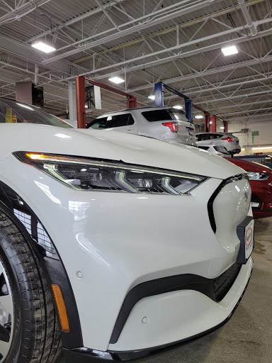 Ford Dealer «Napleton Ford in Libertyville», reviews and photos, 1010 S Milwaukee Ave, Libertyville, IL 60048, USA