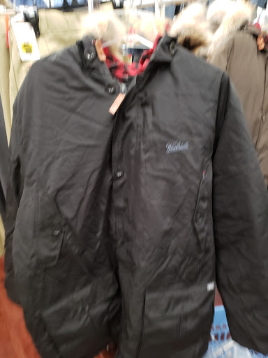 Clothing Store «I Goldberg Army & Navy», reviews and photos, 1300 Chestnut St, Philadelphia, PA 19107, USA