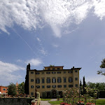 Photo n°1 de l'avis de Joe.a fait le 10/06/2019 à 07:16 sur le  Villa la Massa à Candeli