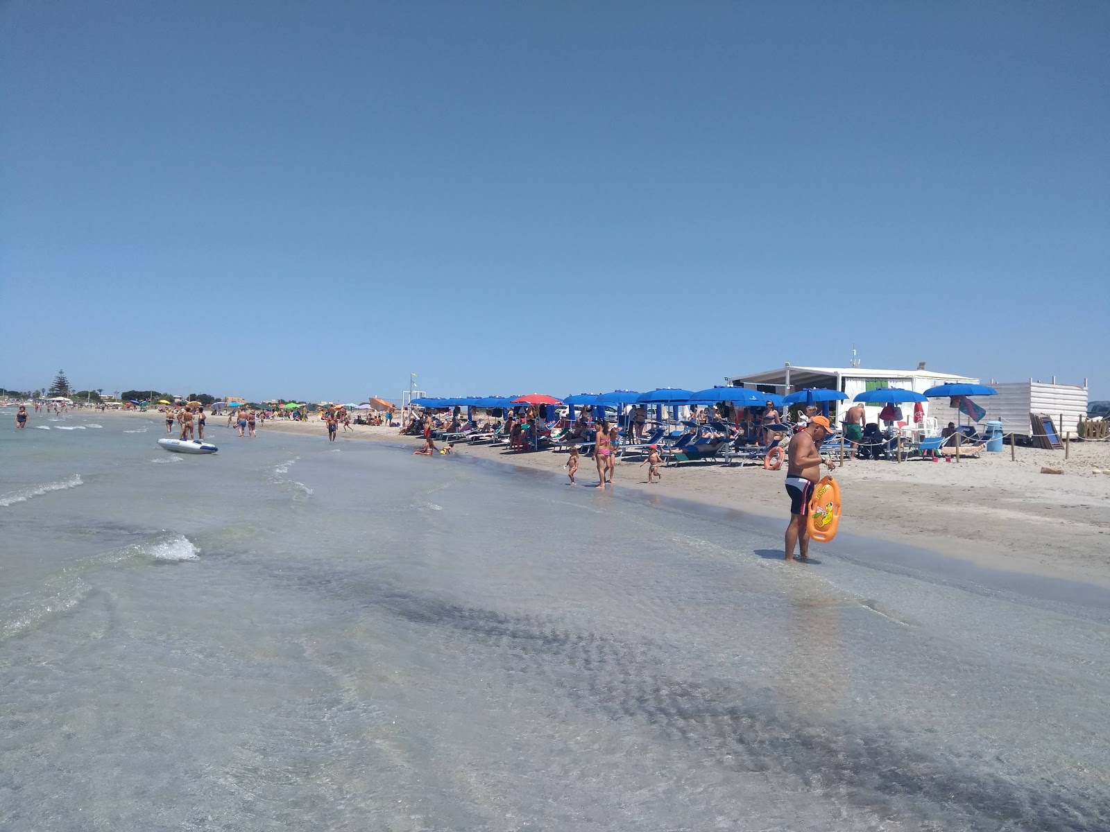 Photo de Spiaggia Torrazza avec un rivage spacieux