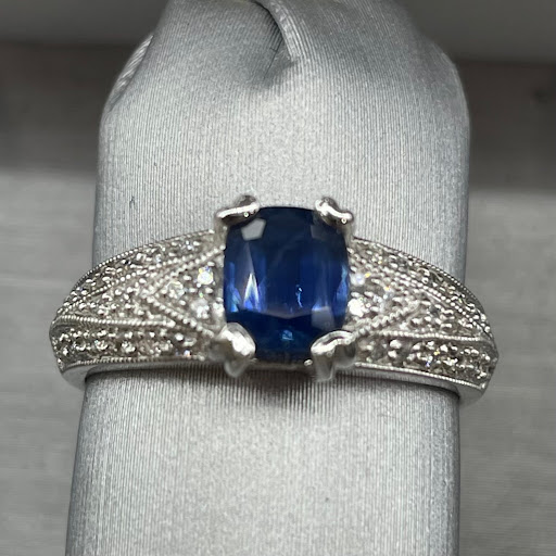 Jeweler «Dixon Jewelers», reviews and photos, 20044 US-59, Humble, TX 77338, USA