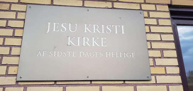 Anmeldelser af Jesu Kristi Kirke af Sidste Dages Hellige, Sønderborg gren i Nordborg - Kirke