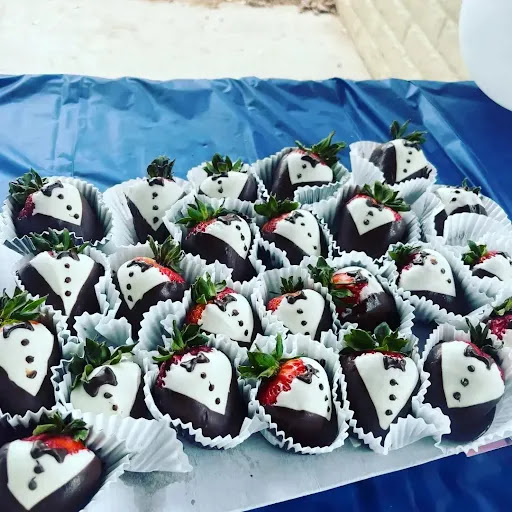 Coffee Shop «19th Donut Hole», reviews and photos, 116 N Lindsay Rd #17, Mesa, AZ 85213, USA