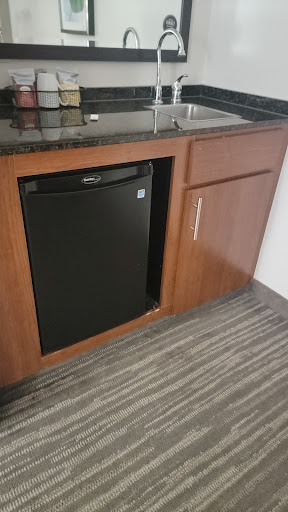 Hotel «Hyatt Place Kansas City/Overland Park/Metcalf», reviews and photos