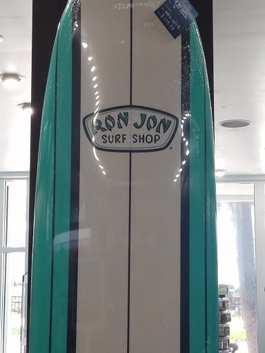 Clothing Store «Ron Jon Surf Shop», reviews and photos, 377 Mandalay Ave, Clearwater Beach, FL 33767, USA