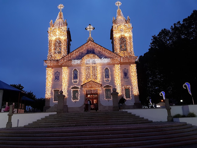 Avaliações doIgreja Matriz de Rio Tinto em Gondomar - Igreja
