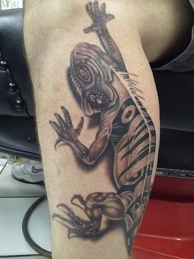 Tattoo Shop «Ft Myers Beach Tattoo Studios», reviews and photos, 1901 Estero Blvd, Fort Myers Beach, FL 33931, USA