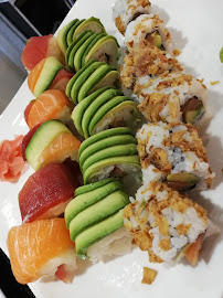 California roll du Restaurant de sushis Sushi Juliette à Paris - n°2