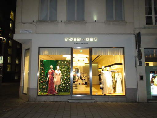 Outlook Indica wetenschapper Best Milano Shops In Antwerp Near Me