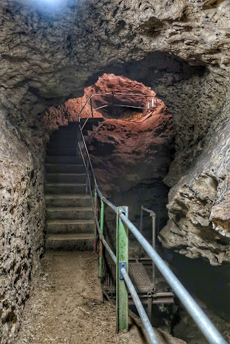 Rezensionen über Eingang Tschamberhöhle in Rheinfelden - Andere