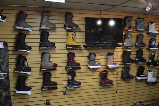 Hot Tub Store «Pelican Leisure Sports», reviews and photos, 1230 N West End Blvd, Quakertown, PA 18951, USA