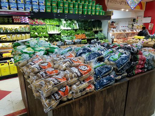 Grocery Store «Bravo Supermarkets», reviews and photos, 67 Broadway, Paterson, NJ 07505, USA