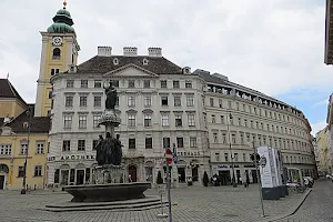 Austriabrunnen image
