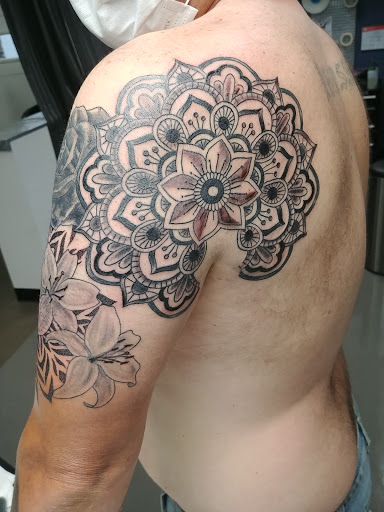 Explore stl tattoo ideas, creative tattoo ideas in Oak Forest, available at Peace Of Art Tattoo And Art Studio