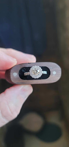 Jeweler «REEDS Jewelers», reviews and photos, 17301 Valley Mall Rd, Hagerstown, MD 21740, USA