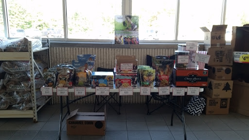 Grocery Store «Riverside Market», reviews and photos, 10236 Vienna Rd, Montrose, MI 48457, USA