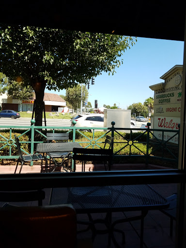 Starbucks image