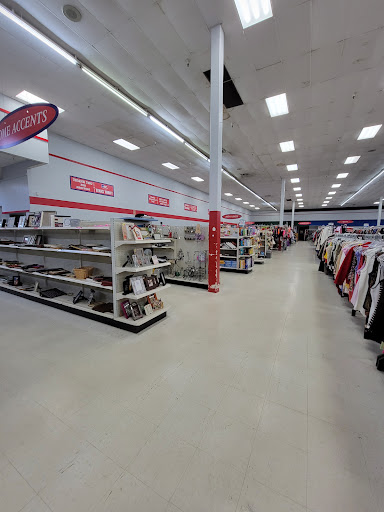 Thrift Store «Texas Thrift Store», reviews and photos, 3113 N Belt Line Rd, Irving, TX 75062, USA