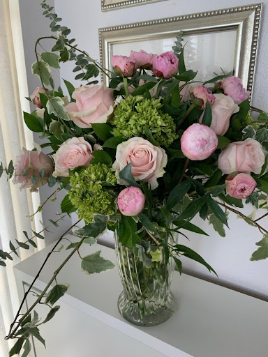 Florist «Artistic East Orlando Florist», reviews and photos, 9906 E Colonial Dr, Orlando, FL 32817, USA