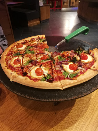 Pizza Hut Restaurants - Southampton
