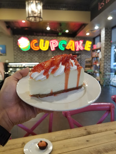 Dessert Shop «Ooh La La Dessert Boutique», reviews and photos, 770 West Sam Houston Pkwy N #500, Houston, TX 77024, USA