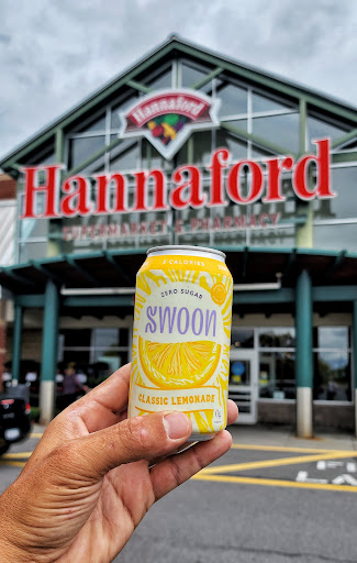 Grocery Store «Hannaford Supermarket», reviews and photos, 19 Clifton Country Rd Suite 16, Clifton Park, NY 12065, USA
