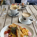 Photo n°1 de l'avis de Sophia.o fait le 09/07/2022 à 09:51 sur le  Ella - Restaurant & Café am Königsplatz à Munich