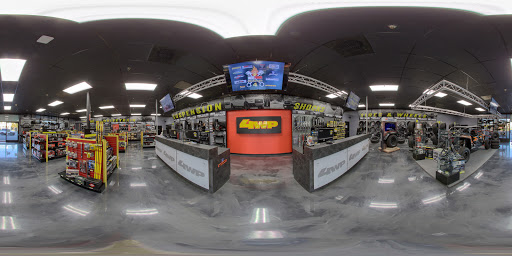 Truck Accessories Store «4 Wheel Parts - Fresno», reviews and photos, 4326 N Blackstone Ave, Fresno, CA 93726, USA