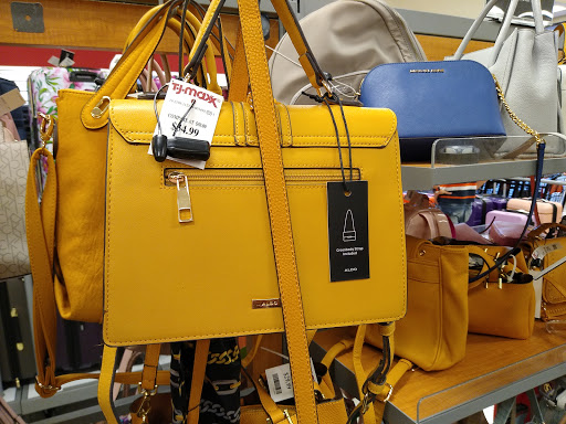 Department Store «T.J. Maxx», reviews and photos, 9828 Great Hills Trail #200, Austin, TX 78759, USA