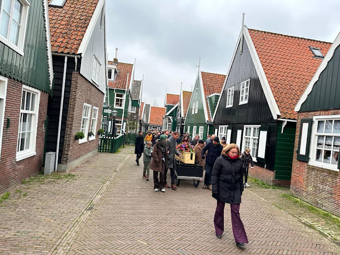 Bernice Perk Uitvaartbegeleiding