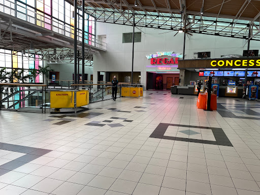 Movie Theater «Regal Cinemas Oviedo Mall 22», reviews and photos, 1500 Oviedo Marketplace Blvd, Oviedo, FL 32765, USA