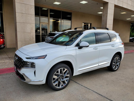 Hyundai Dealer «Huffines Hyundai McKinney», reviews and photos, 1301 N Central Expy, McKinney, TX 75070, USA