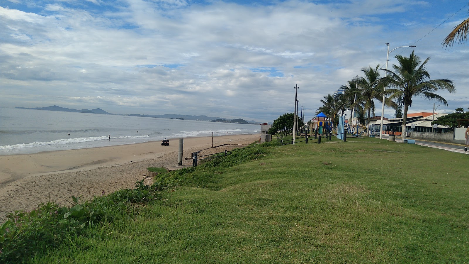 Praia do Tabuleiro photo #8