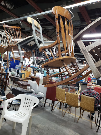 Thrift Store «St. Vincent de Paul Dig & Save Outlet», reviews and photos, 1900 S Park St, Madison, WI 53713, USA