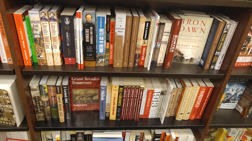 Book Store «Barnes & Noble Booksellers», reviews and photos, 1739 Olentangy River Rd, Columbus, OH 43212, USA
