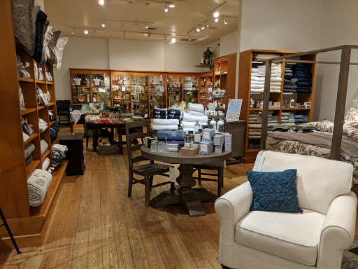 Furniture Store «Pottery Barn», reviews and photos, 75 Middlesex Turnpike #2001a, Burlington, MA 01803, USA