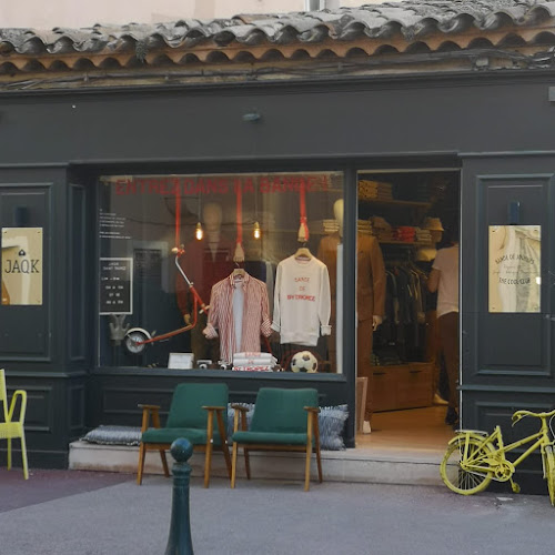 Magasin de vêtements Jaqk Store St Tropez Saint-Tropez