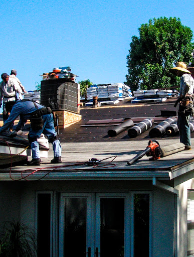 Roofing Contractor «J & J Roofing», reviews and photos, 2929 Knox Ave, Los Angeles, CA 90039, USA
