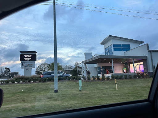 Whitewater Express Car Wash en Broussard