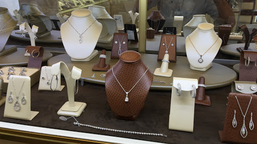 Jewelry Store «Hayman Jewelry Company», reviews and photos, 305 E Madison St, Tampa, FL 33602, USA