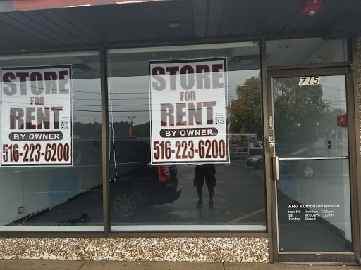 Cell Phone Store «AT&T Authorized Retailer», reviews and photos, 715 NY-112, Patchogue, NY 11772, USA