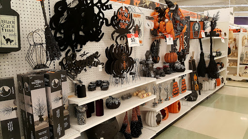 Fabric Store «Jo-Ann Fabrics and Crafts», reviews and photos, 20550 E 13 Mile Rd, Roseville, MI 48066, USA