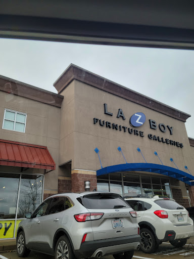 Furniture Store «La-Z-Boy Furniture Galleries», reviews and photos, 17305 Southcenter Pkwy, Tukwila, WA 98188, USA