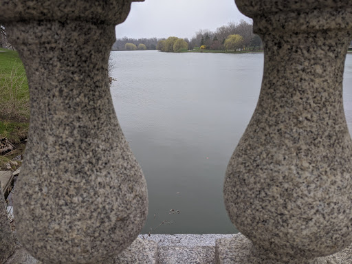 Tourist Attraction «Hoyt Lake», reviews and photos, 199 Lincoln Pkwy, Buffalo, NY 14222, USA