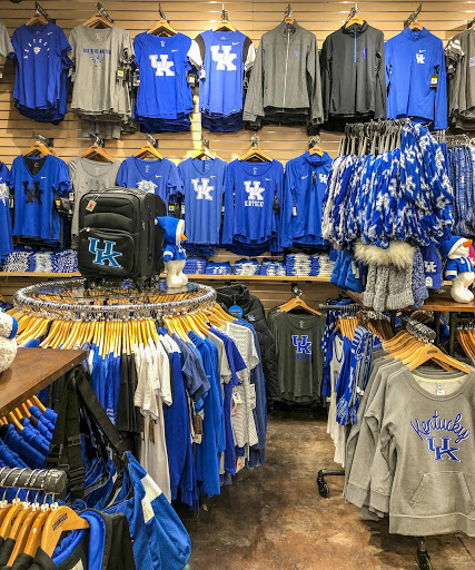 Sportswear Store «Rally House Rookwood», reviews and photos, 2705 Edmondson Rd, Cincinnati, OH 45209, USA